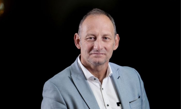 portretfoto Mart de Kruif - voormalig luitenant-generaal van de Koninklijke Landmacht